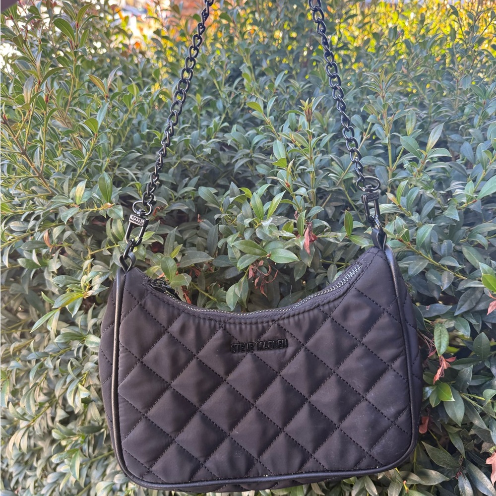 Steve Madden Black Quilted Shoulder Bag